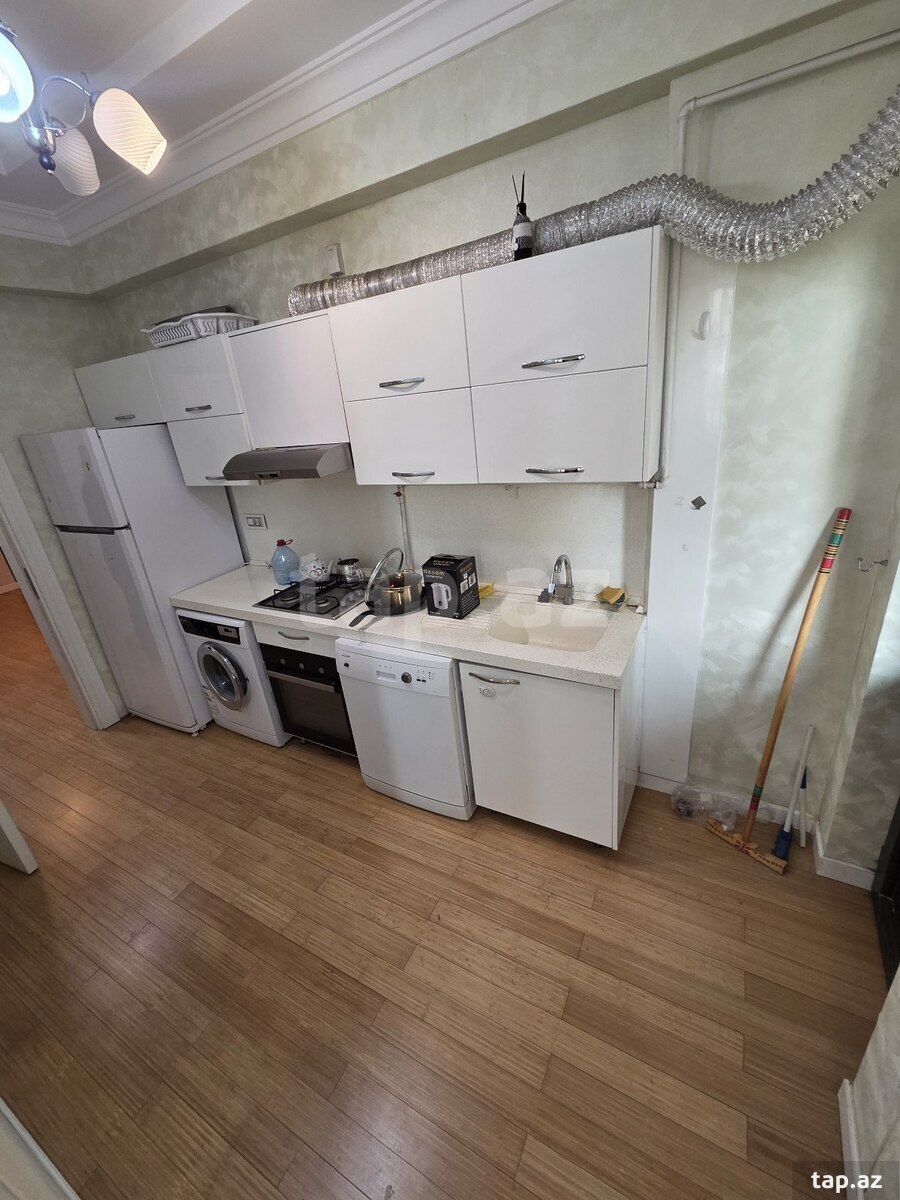 2-otaqlı yeni tikili kirayə verilir, Gəncə ş., 75 m²