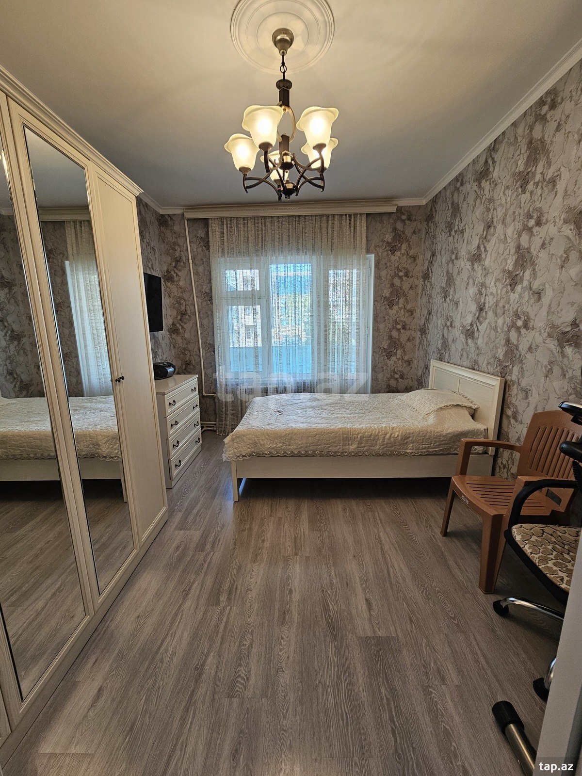 2 otaqlı mənzil satılır, Bakı