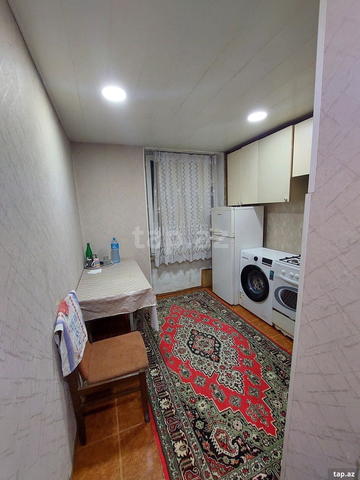 1-otaqlı mənzil kirayə verilir, Yasamal r., 30 m²