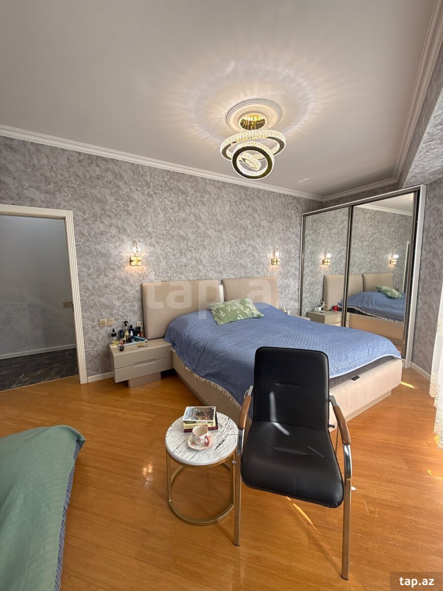 3-otaqlı yeni tikili, Xırdalan ş., 125 m²