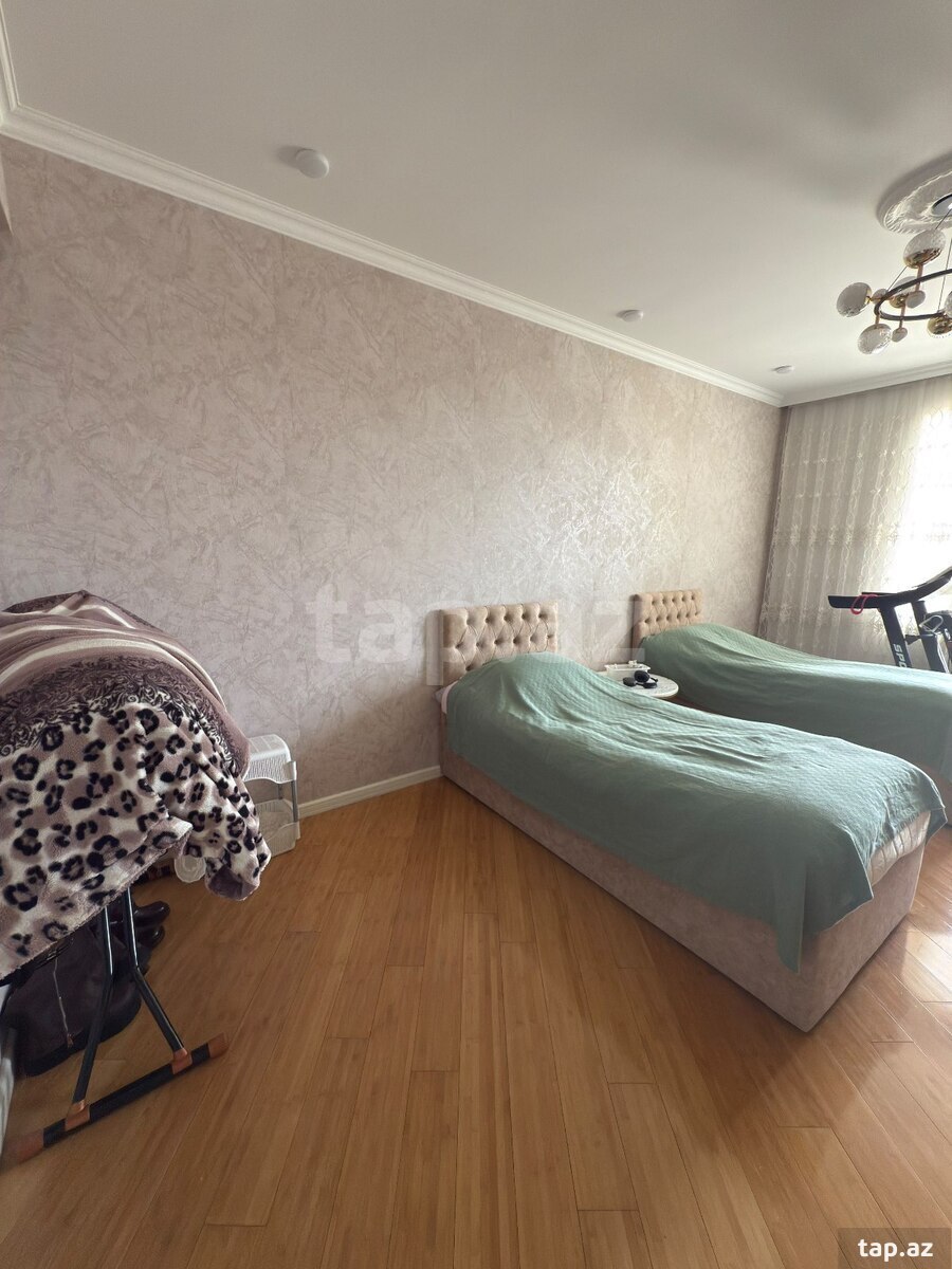 3-otaqlı yeni tikili, Xırdalan ş., 125 m²