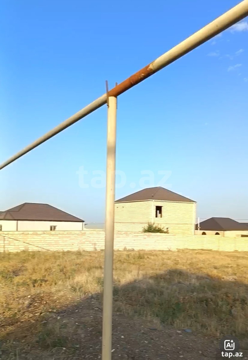 Torpaq satılır, Gəncə