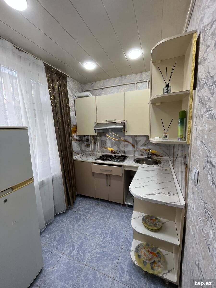 2-otaqlı mənzil, Hüseyn Seyidzadə küç., 58 m²