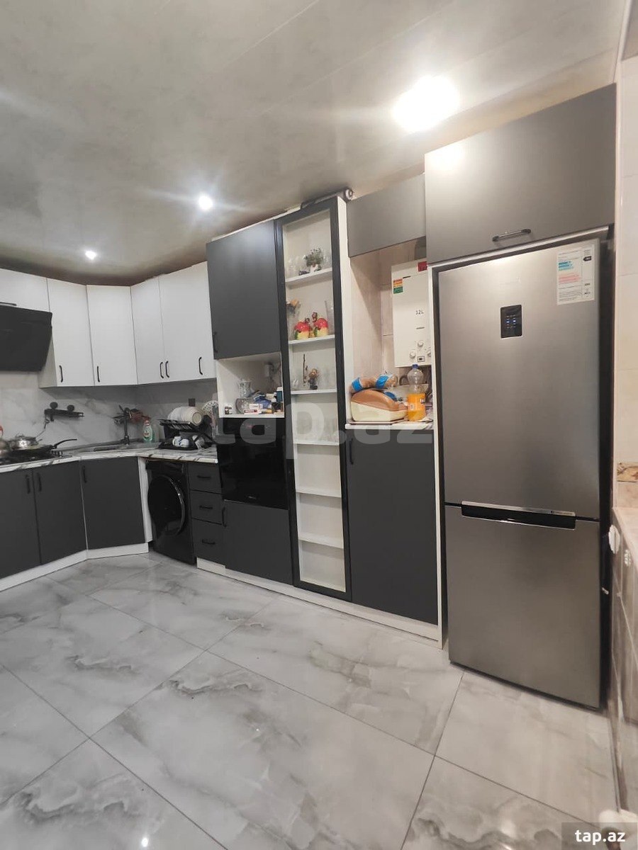 4-otaqlı mənzil, Bakıxanov qəs., 90 m²