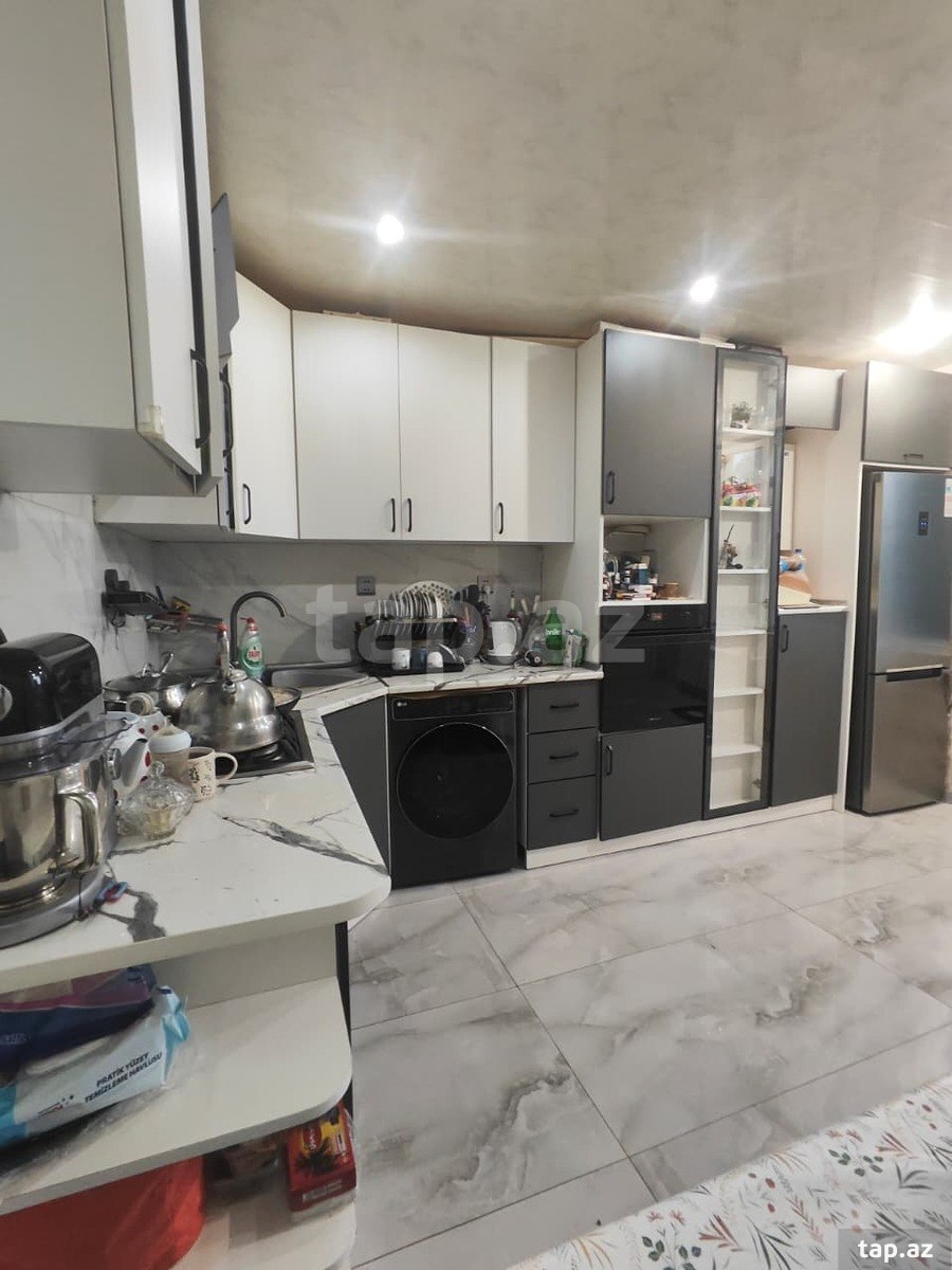 4-otaqlı mənzil, Bakıxanov qəs., 90 m²