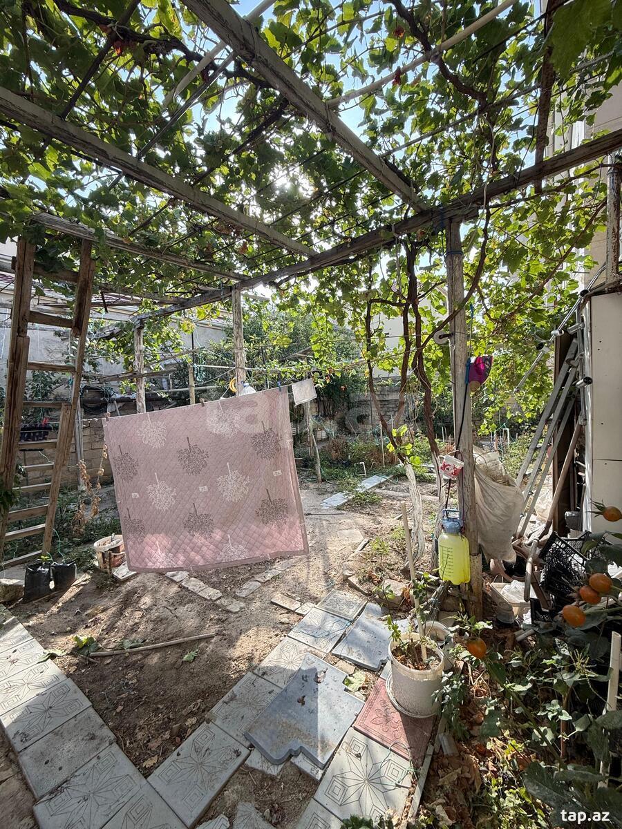 6 otaqlı həyət evi satılır, 16-cı mikrorayon, Sumqayıt
