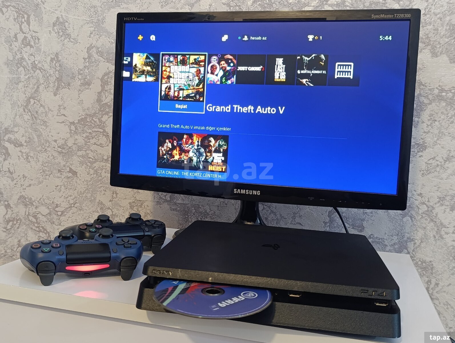 Sony PlayStation 4 Slim