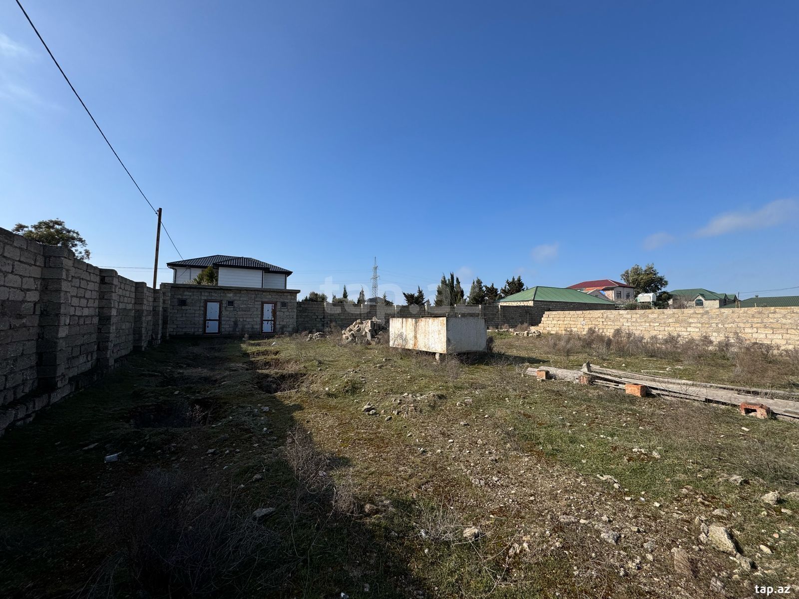 Land for sale, Baku