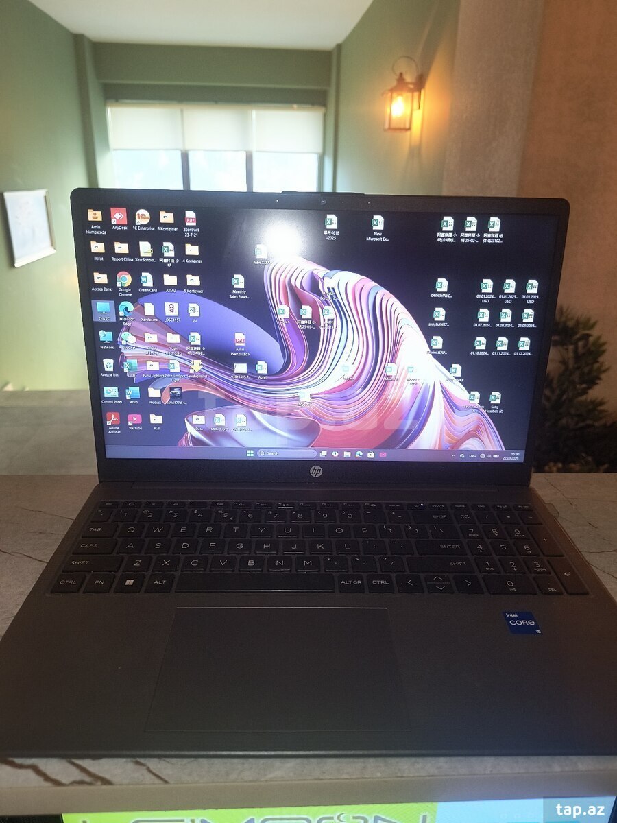 Noutbuk HP 250 G10