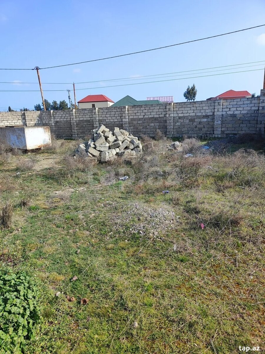 Torpaq satılır, Şüvəlan, Bakı