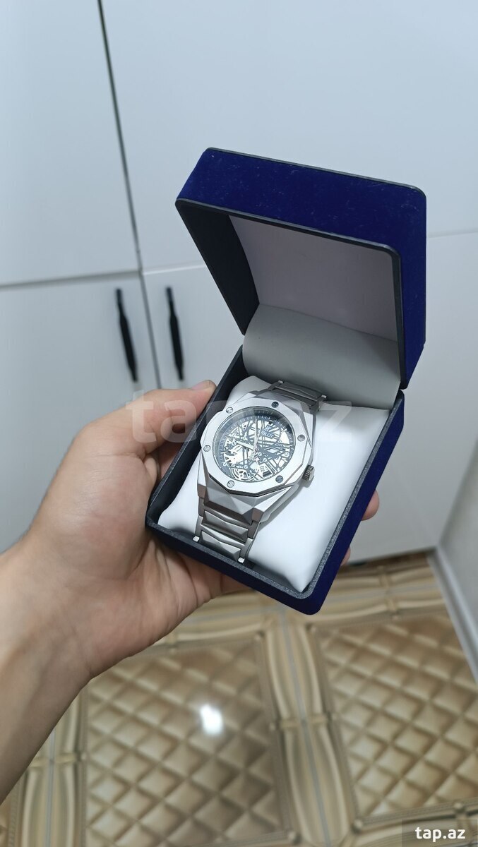 Hublot qol saatı