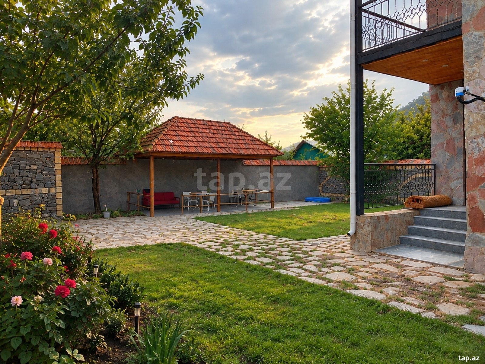 Villa, Qəbələ ş.