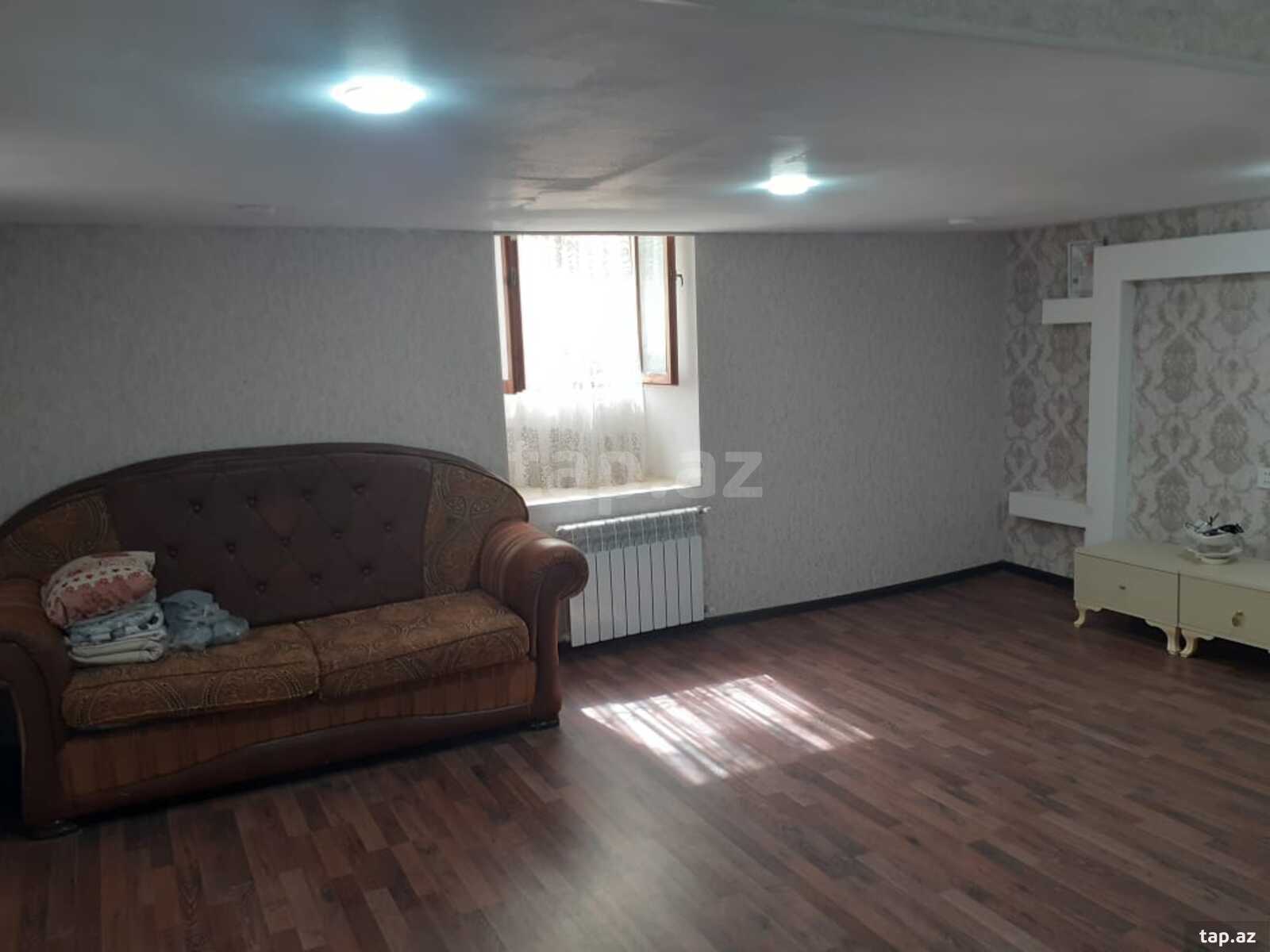 Həyət evi, Bayıl qəs.
