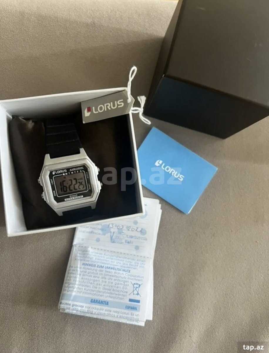 Lorus rəqəmsal qol saatı