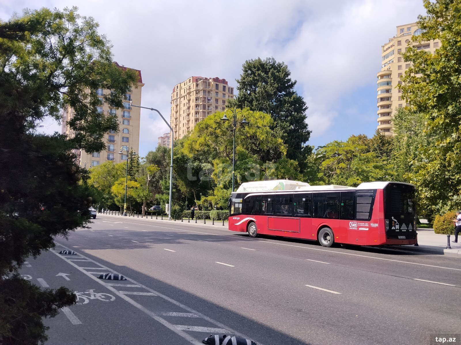 1 otaqlı mənzil kirayə verilir, Bakı