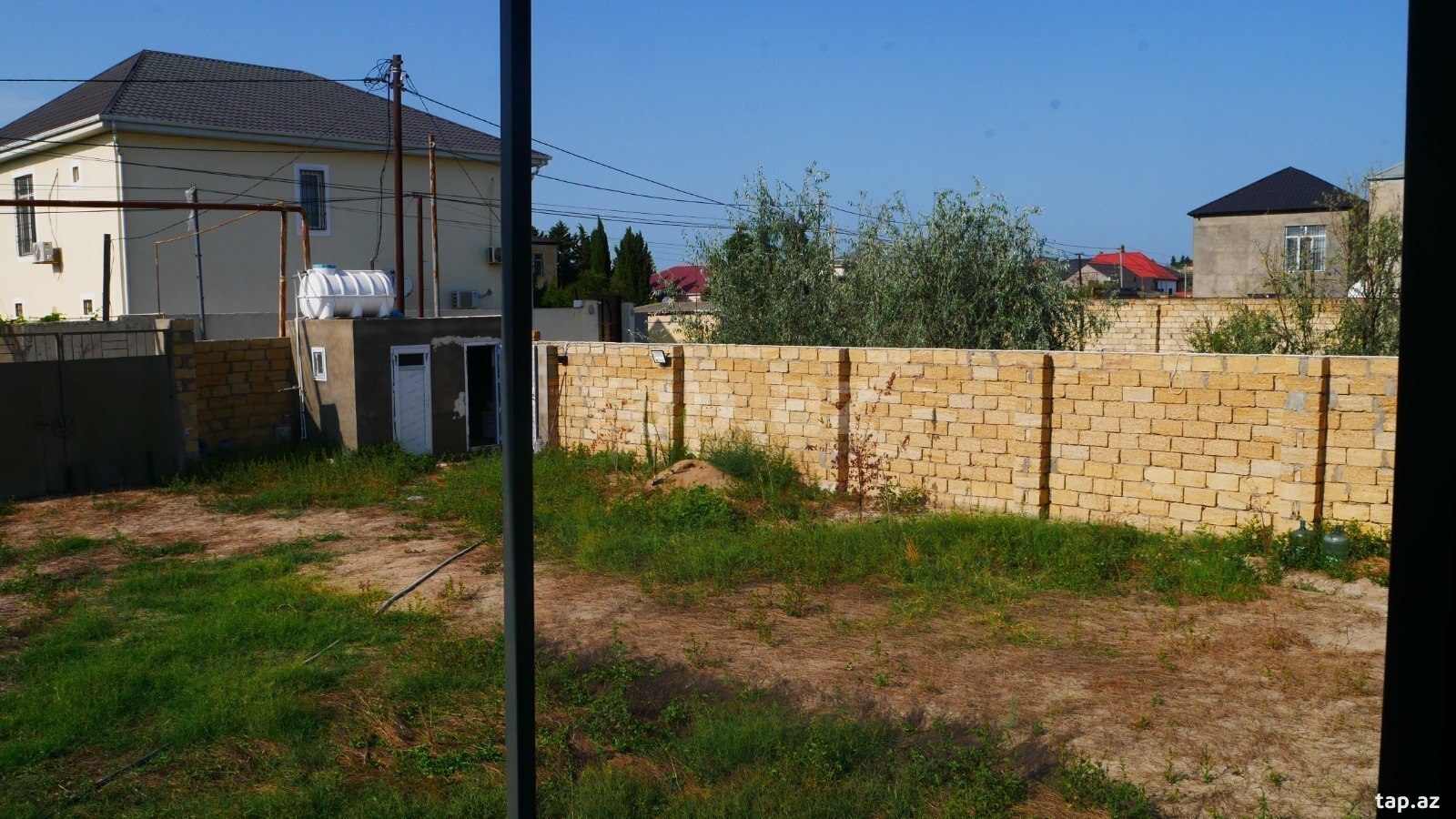 Bağ evi, Novxanı qəs.