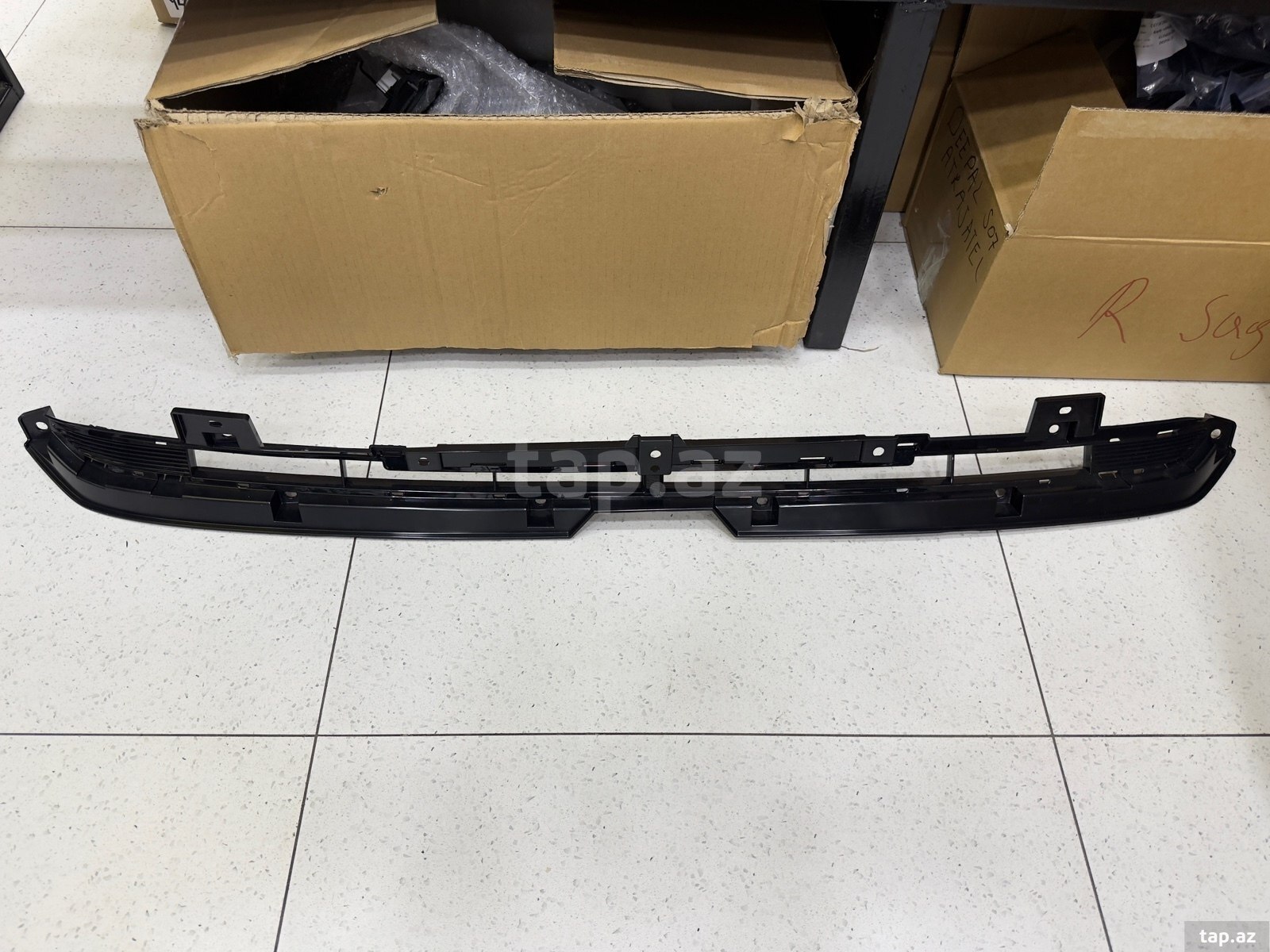 Changan Q05 bufer toru