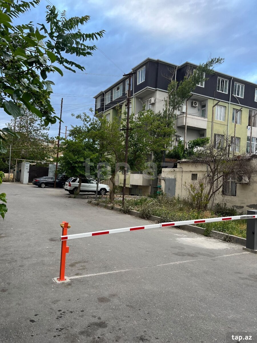 2 otaqlı mənzil satılır, Qaraçuxur, Bakı