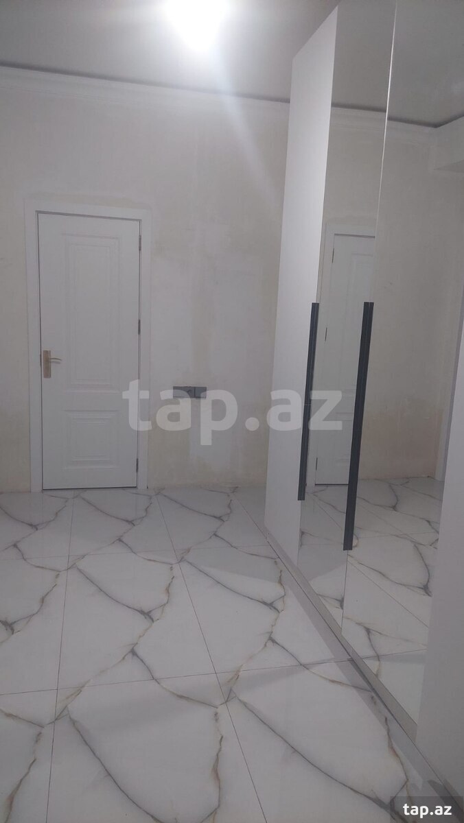4-otaqlı yeni tikili kirayə verilir, Qaradağ r., 140 m²