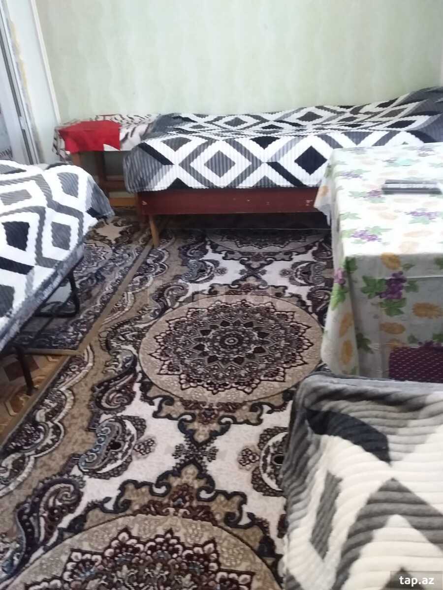 1-otaqlı mənzil kirayə verilir, Gəncə ş., 50 m²