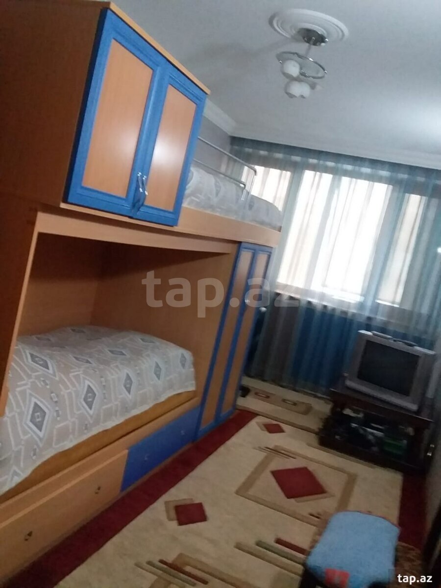 4-otaqlı mənzil, Gəncə ş., 100 m²