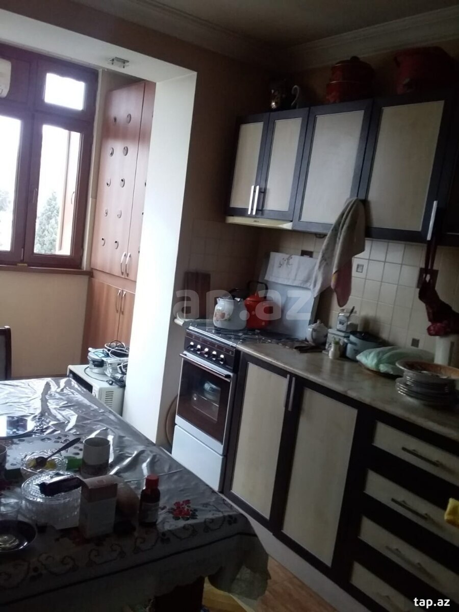 4-otaqlı mənzil, Gəncə ş., 100 m²
