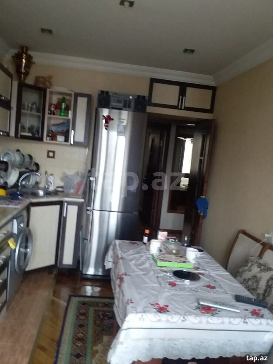 4-otaqlı mənzil, Gəncə ş., 100 m²