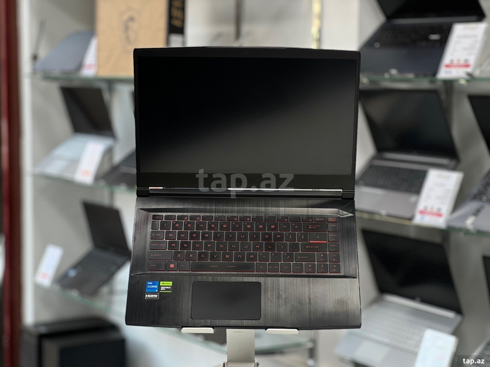 Noutbuk MSI Gf63