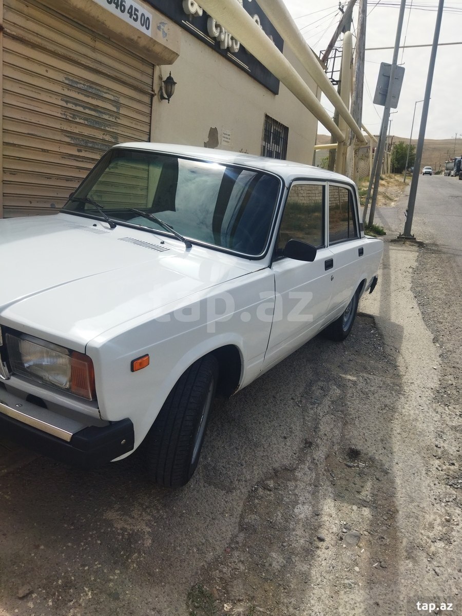 LADA (VAZ) 2107, 2011 il