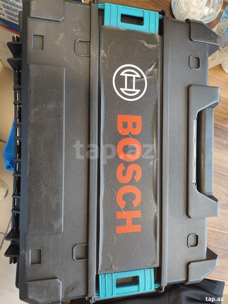 Lazer ölçmə aləti BOSCH