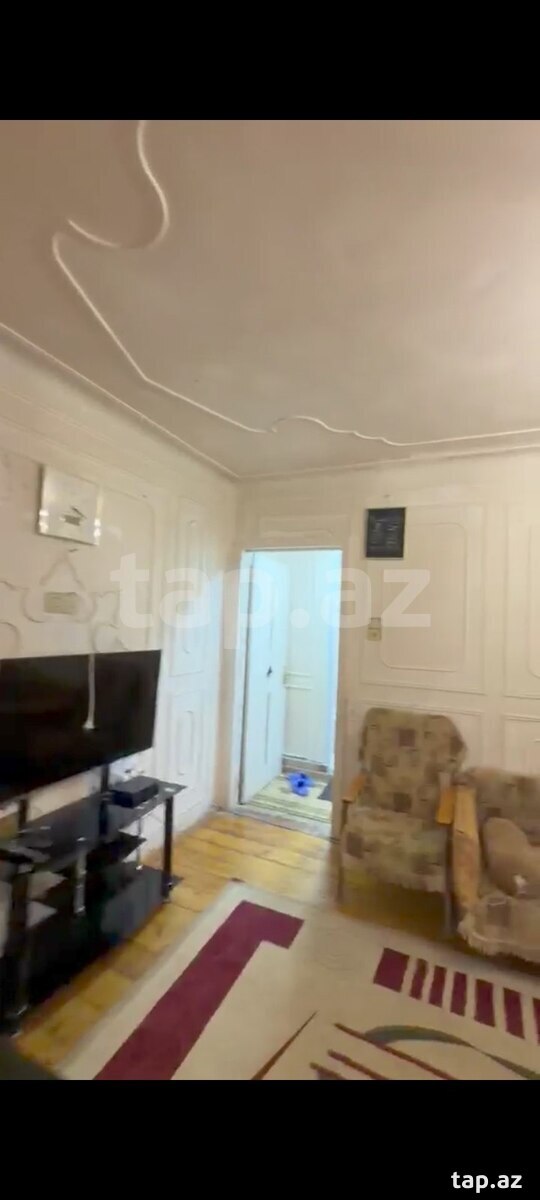 4-otaqlı mənzil, Gəncə ş., 80 m²