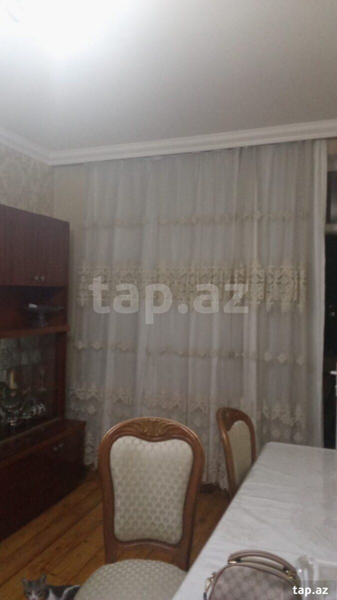 3-otaqlı mənzil, Gəncə ş., 90 m²