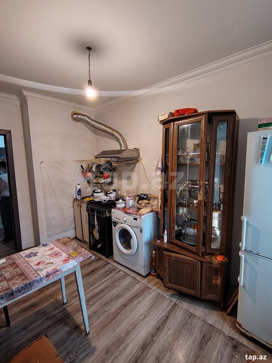4-otaqlı mənzil, Sumqayıt ş., 83 m²