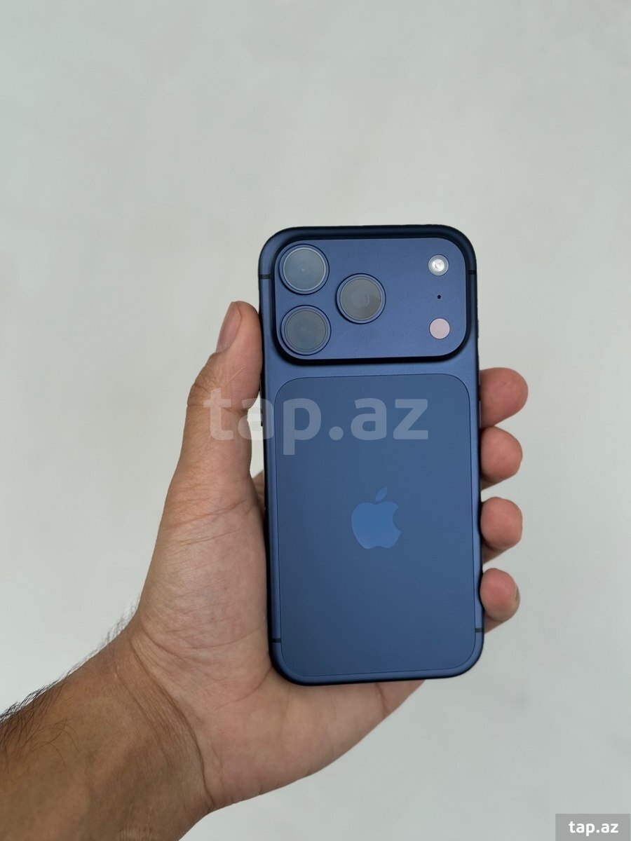 Apple iPhone 17 Pro Deep Blue 256GB/12GB