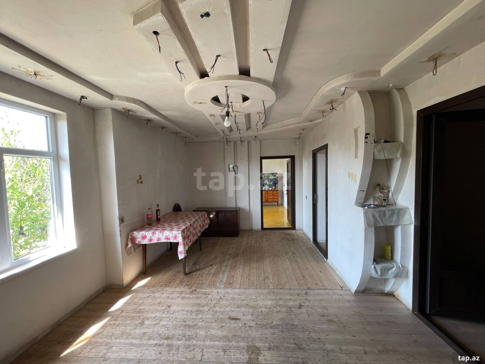 Həyət evi, Oğuz r.
