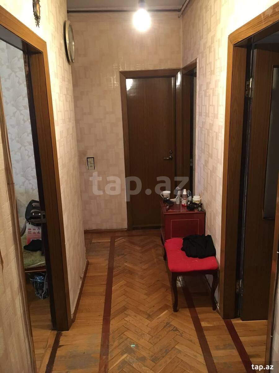 3-otaqlı mənzil, İzzət Nəbiyev küç., 80 m²