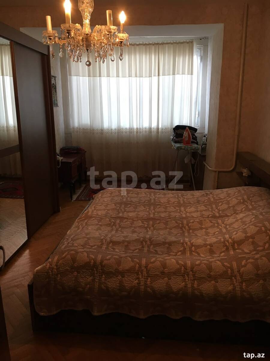 3-otaqlı mənzil, İzzət Nəbiyev küç., 80 m²