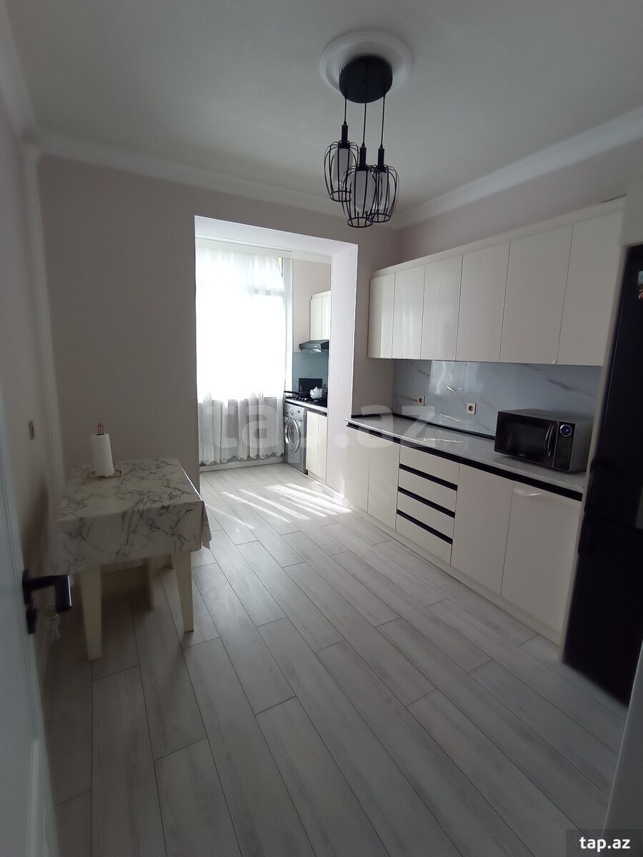 4-otaqlı mənzil, Gəncə ş., 98 m²