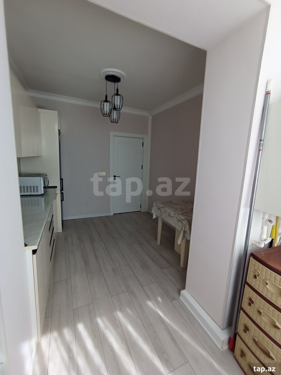 4-otaqlı mənzil, Gəncə ş., 98 m²