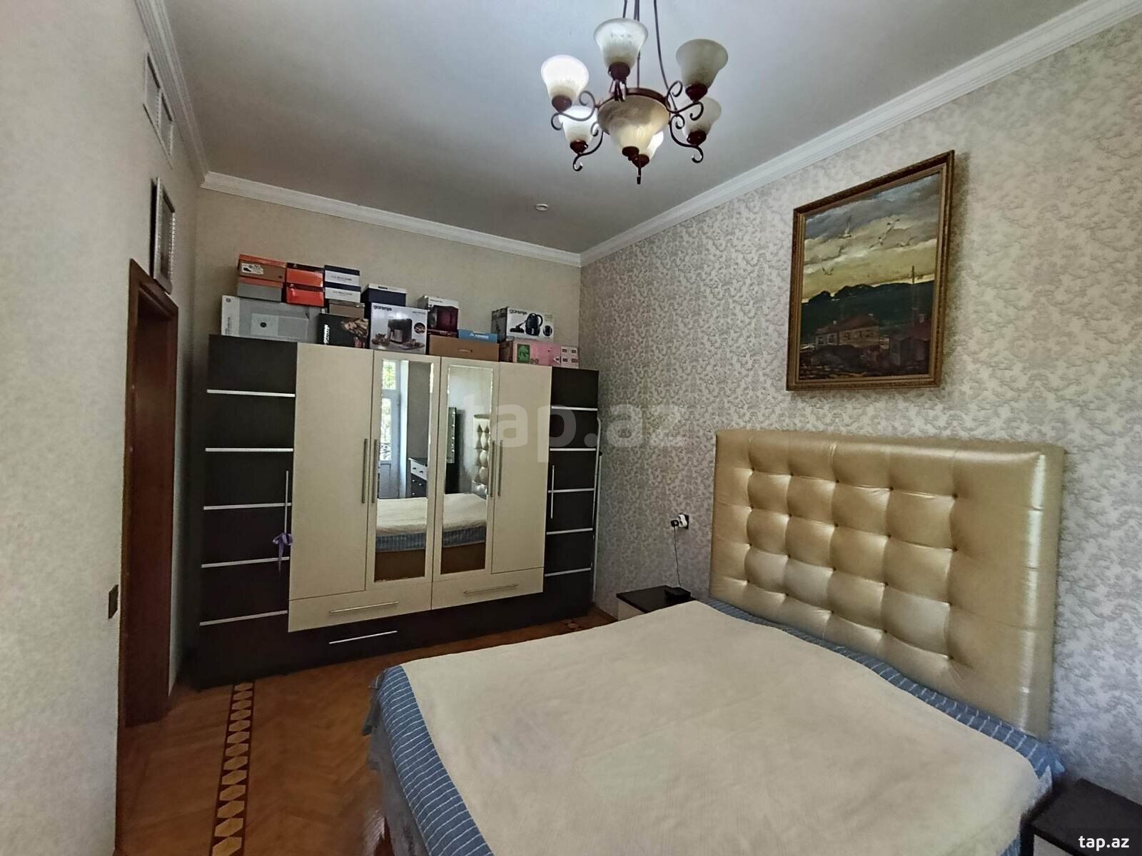 3-otaqlı mənzil, 28 May m., 82 m²