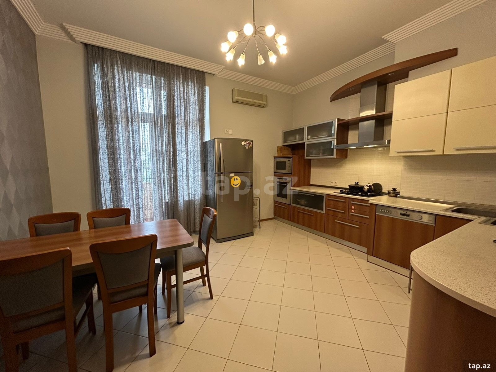 4-otaqlı yeni tikili, Yasamal r., 175 m²