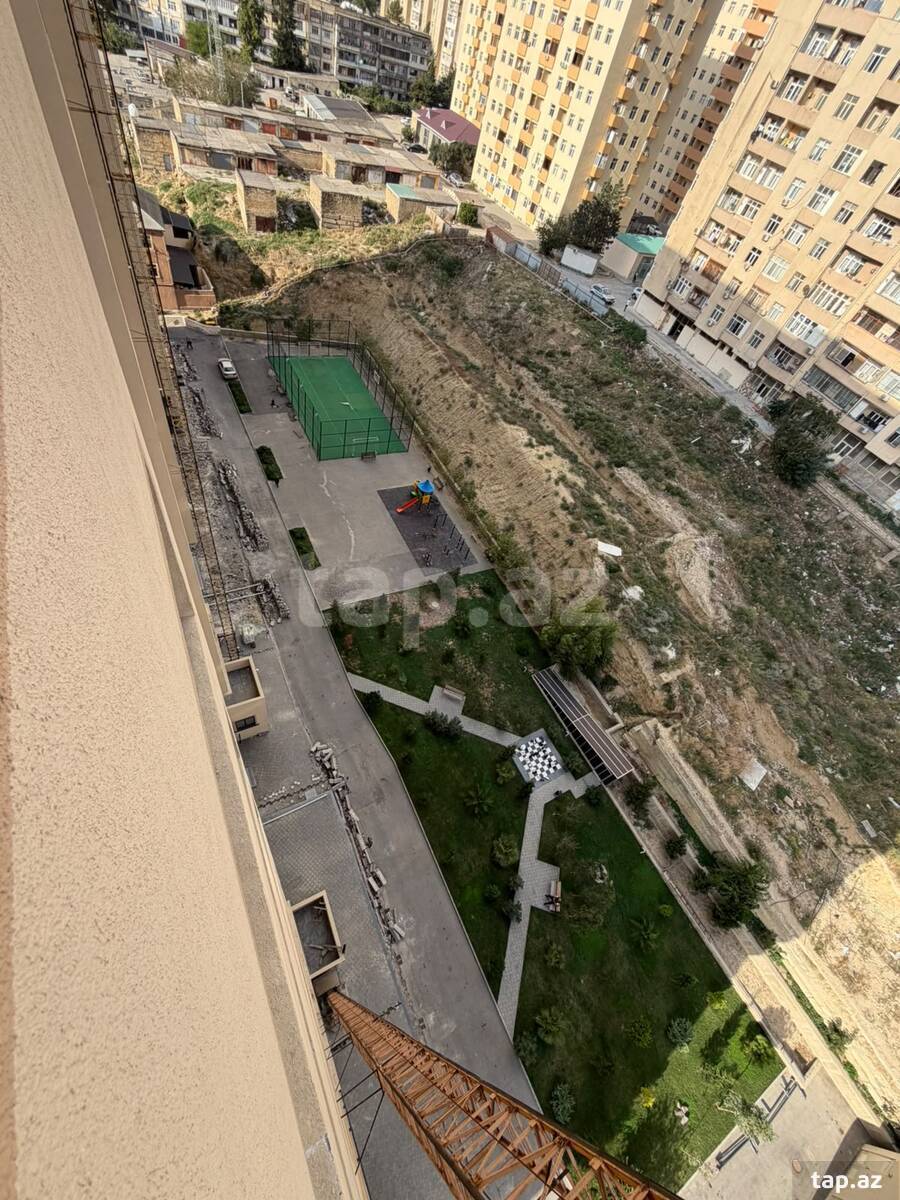 3-otaqlı yeni tikili, Nəsrəddin Tusi küç., 80 m²