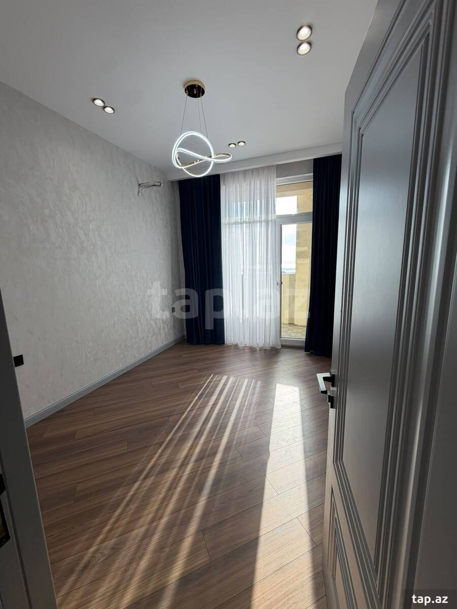 3-otaqlı yeni tikili, Nəsrəddin Tusi küç., 80 m²