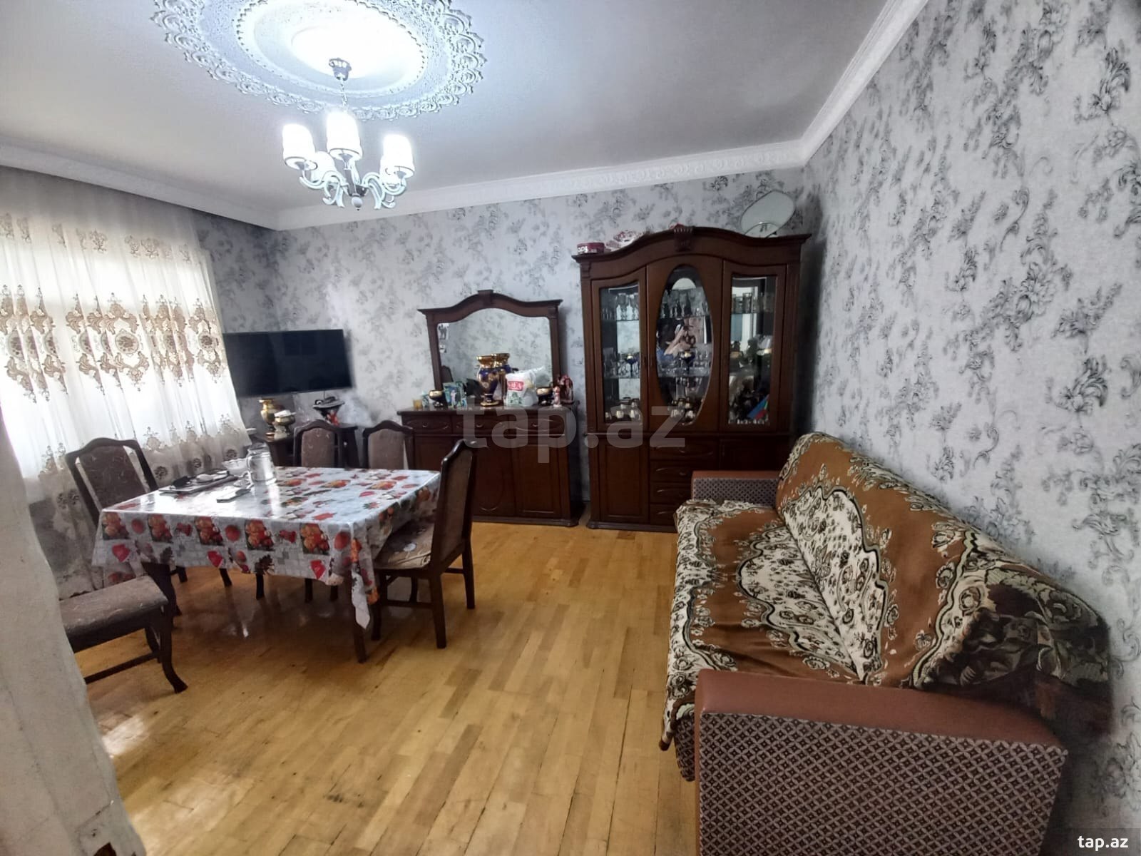 3-otaqlı mənzil kirayə verilir, Gəncə ş., 70 m²