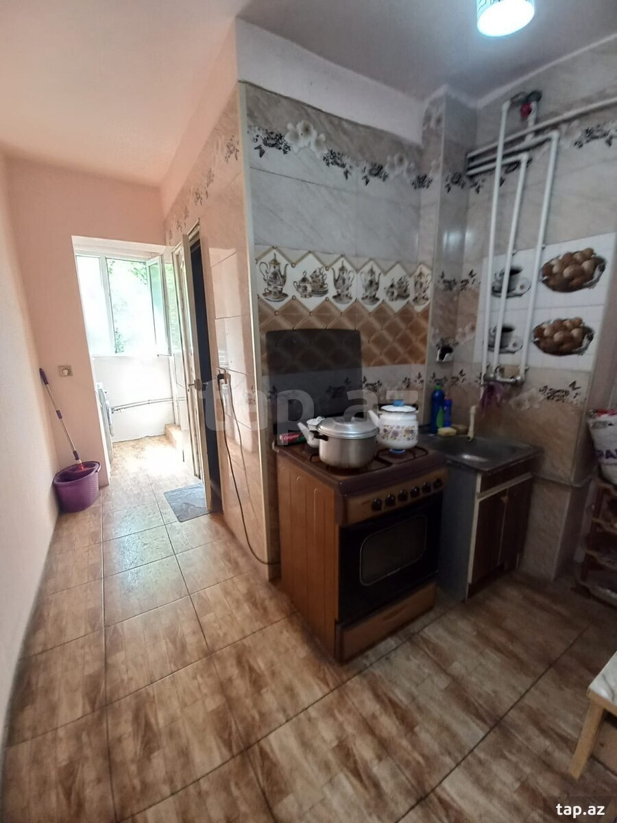 3-otaqlı mənzil kirayə verilir, Gəncə ş., 70 m²