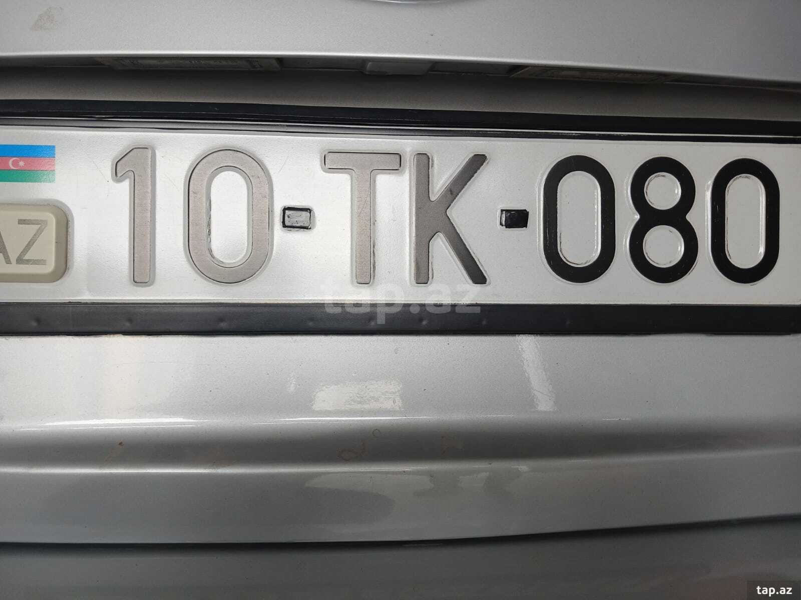 Avtomobil qeydiyyat nişanı - 10-TK-080