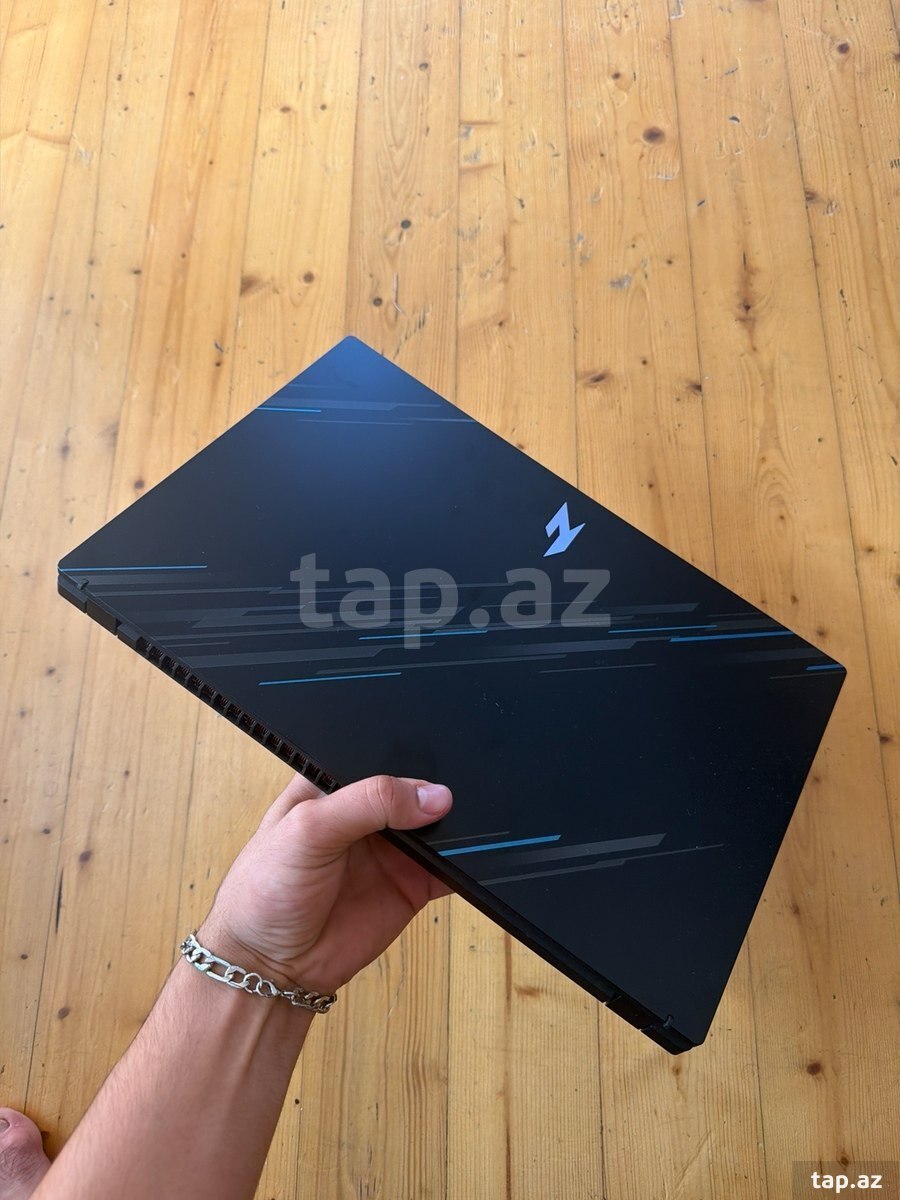 Noutbuk Acer nitro anv15 51