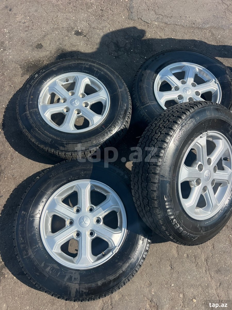 Pikap təkəri R16