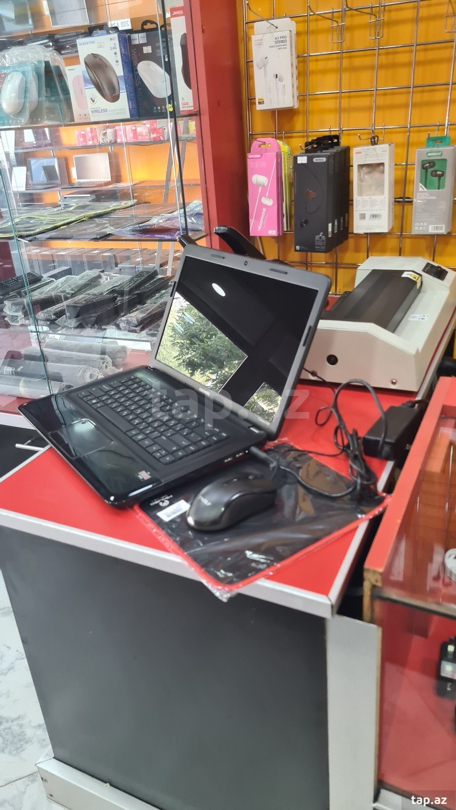 Noutbuk HP Compaq CQ58