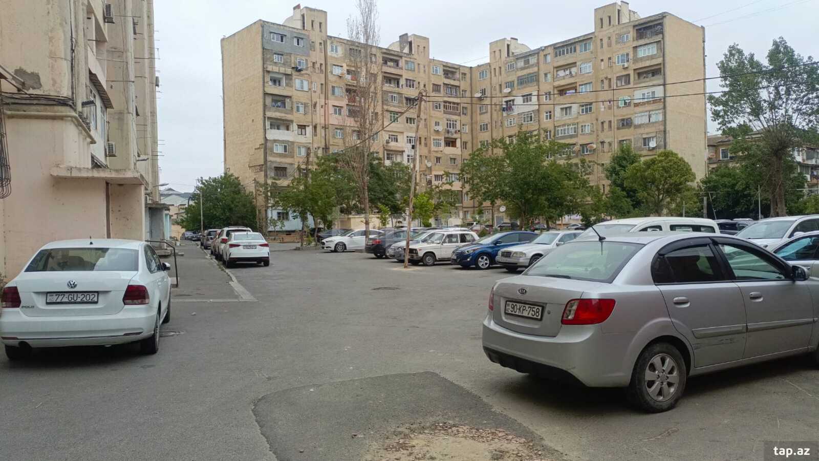 3-otaqlı mənzil, Bakıxanov qəs., 80 m²